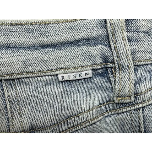 Risen Jeans Women's High RIse Western Style Denim Shorts - Size M (30x3) - Picture 3 of 6